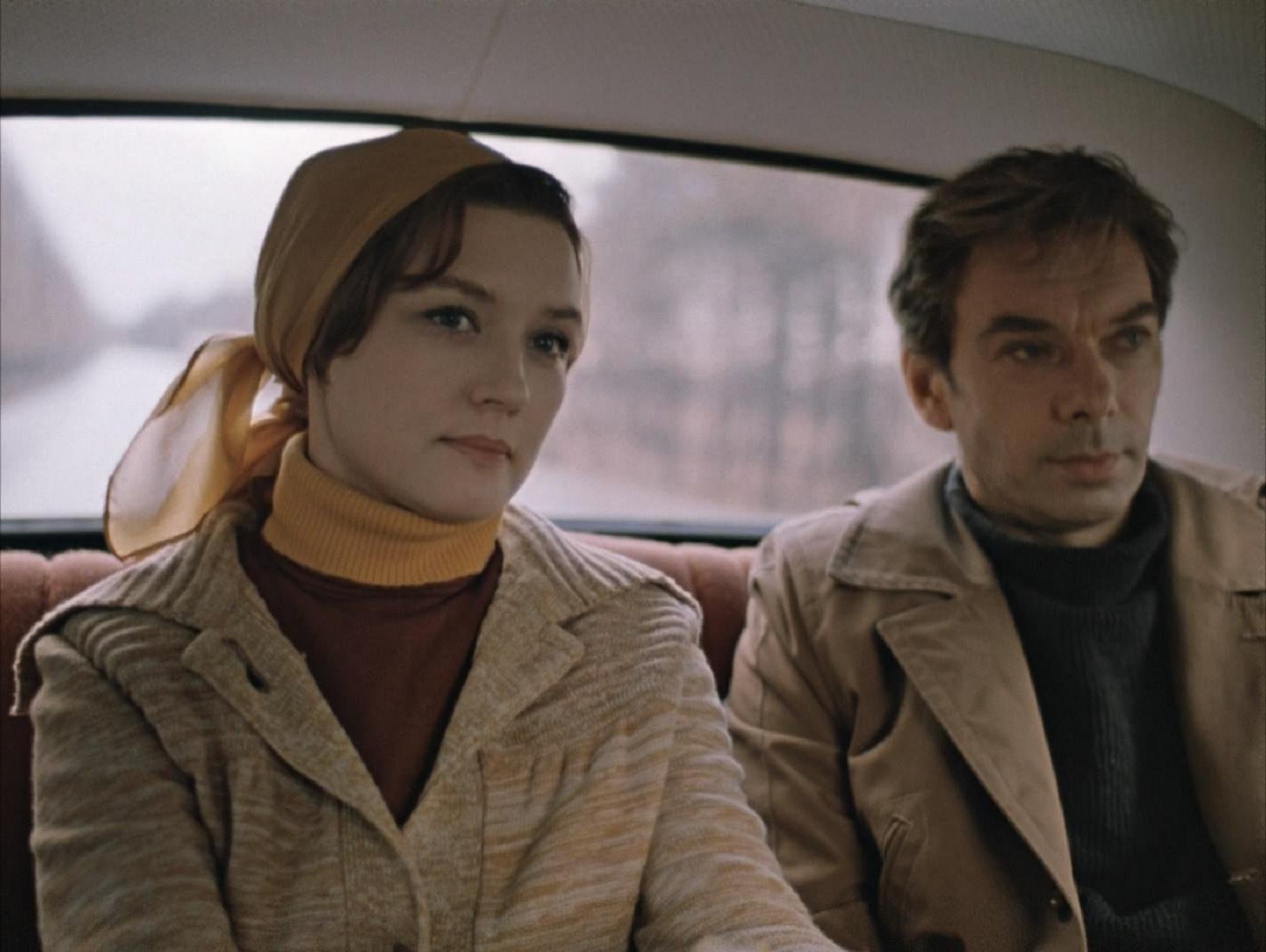 MOSKWA NIE WIERZY ŁZOM [kino rosyjskie]