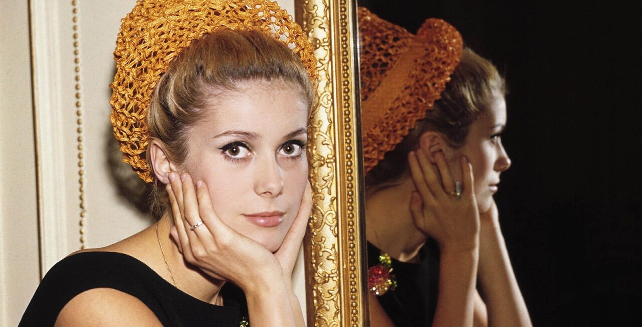 Mistrzyni zmysłowej EROTYKI. 5 najlepszych ról CATHERINE DENEUVE