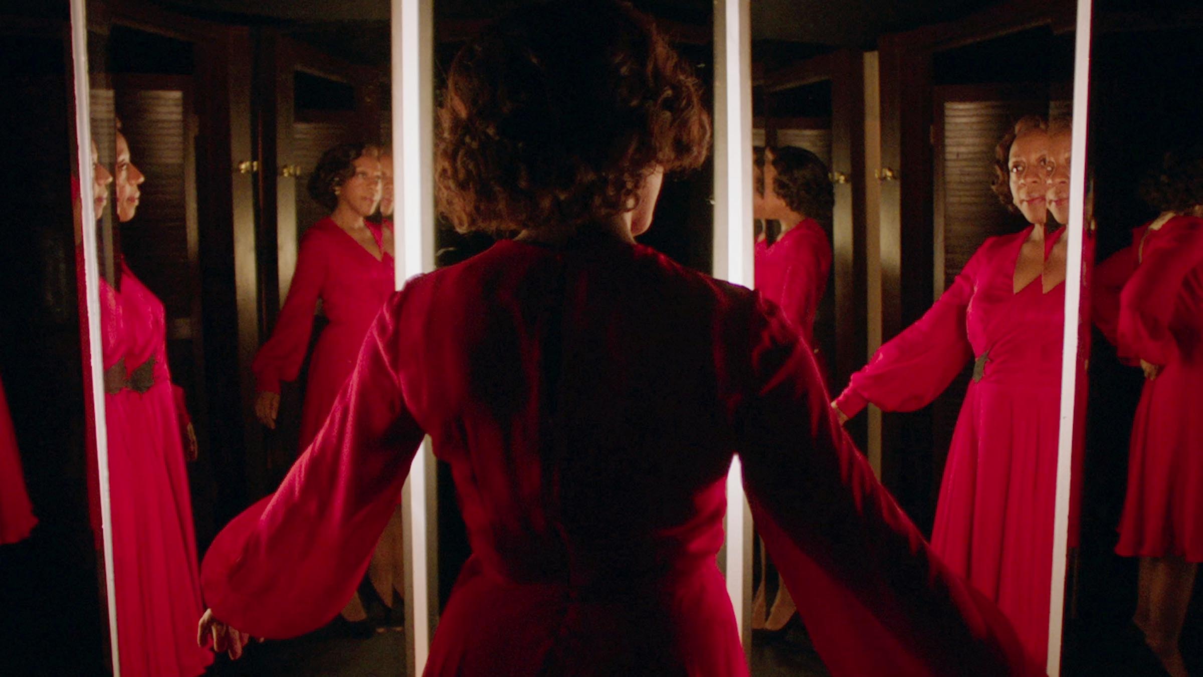 NOWE HORYZONTY 2019. In Fabric, reż. Peter Strickland