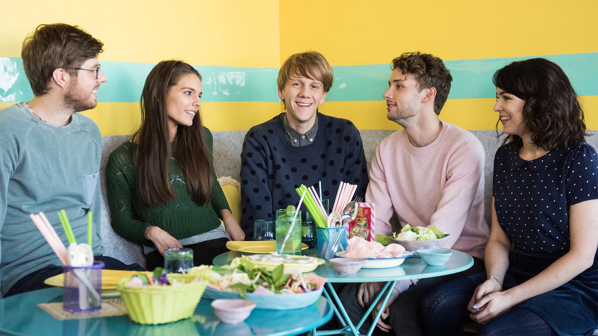 PLEASE LIKE ME: czy ten serial da się lubić? Recenzja