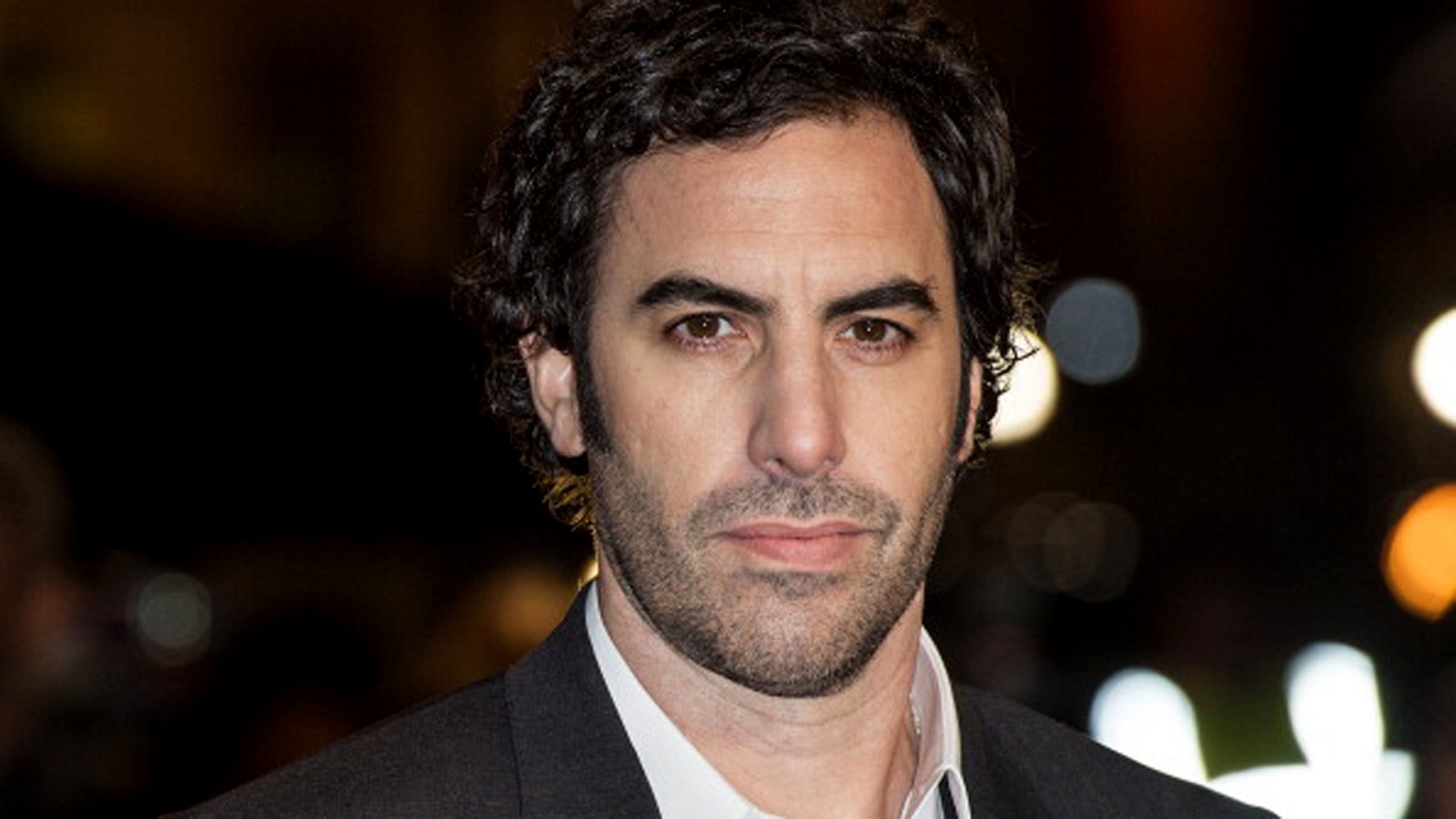 Sacha Baron Cohen jako Magik Mandrake