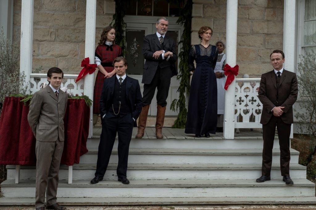 serial western pierce brosnan