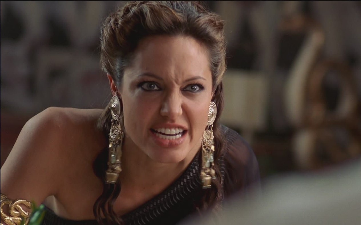 Angelina Jolie Aleksander