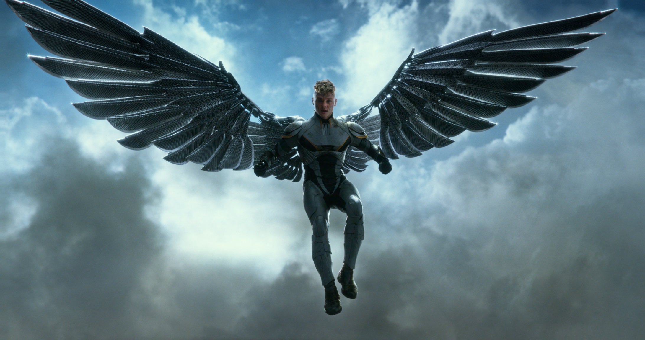 ben-hardy-in-XMEN-APOCALYPSE