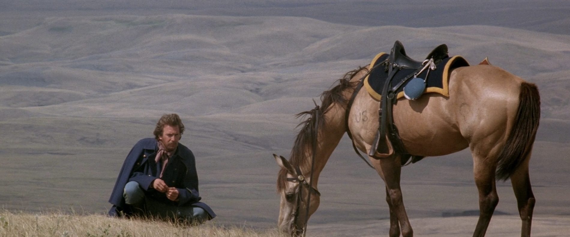 JAK TO SIĘ ROBI W CHICAGO. Schwarzenegger w roli Jamesa Bonda?