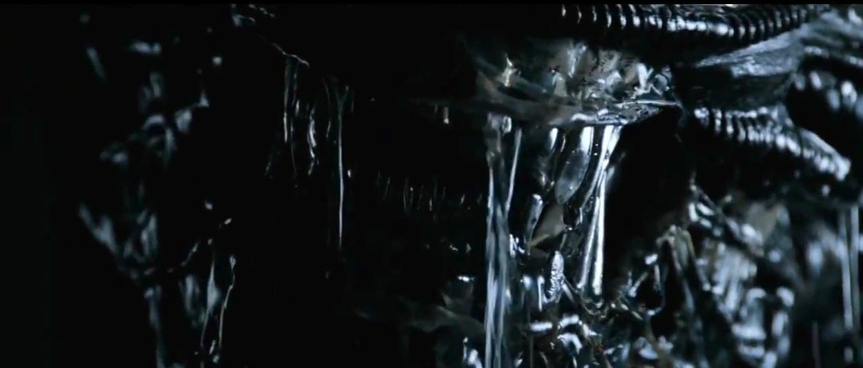 alien-s-mouth