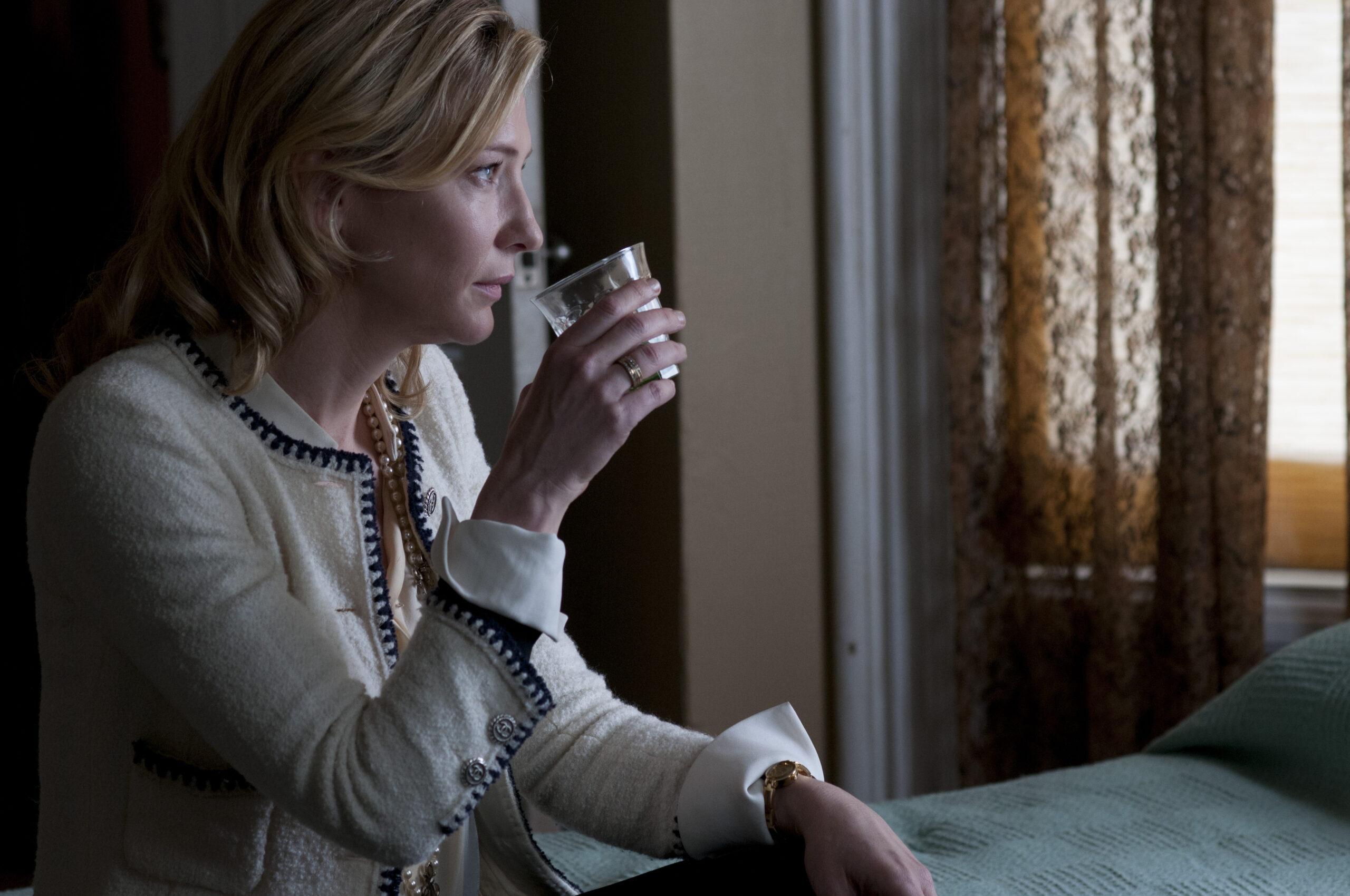 Najbardziej KULTOWE samochody w filmach SCIENCE FICTION | film.org.pl Cate Blanchett bezwzględnie zdominowała wyścig z impetem, który ostatni raz widzieliśmy w tej kategorii przed siedmioma laty podczas tryumfalnego marszu Helen Mirren.