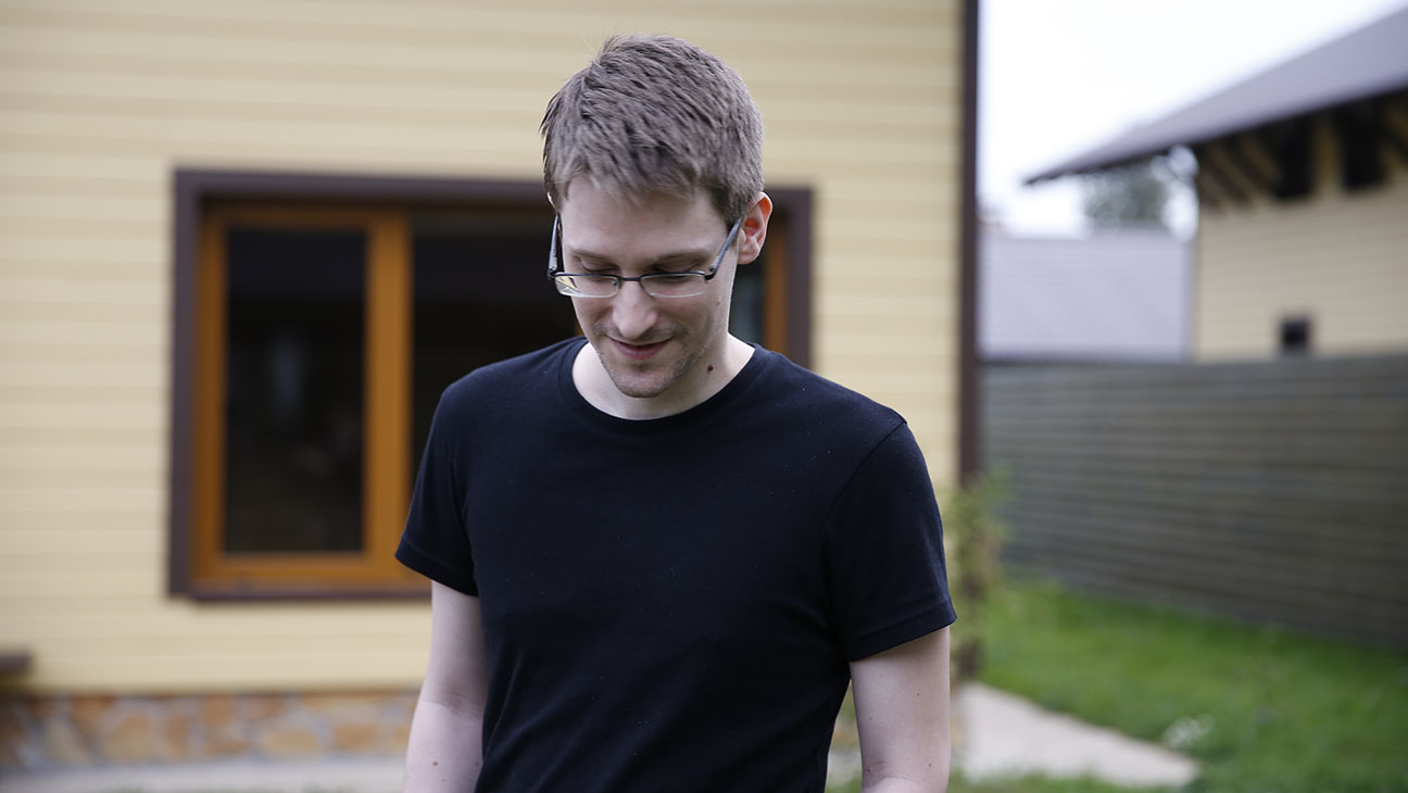 Gal Gadot znana z roli WONDER WOMAN twierdzi, że każdy, kto nie jest feministą, jest seksistą | film.org.pl citizenfour-online-edwart-snowden-film