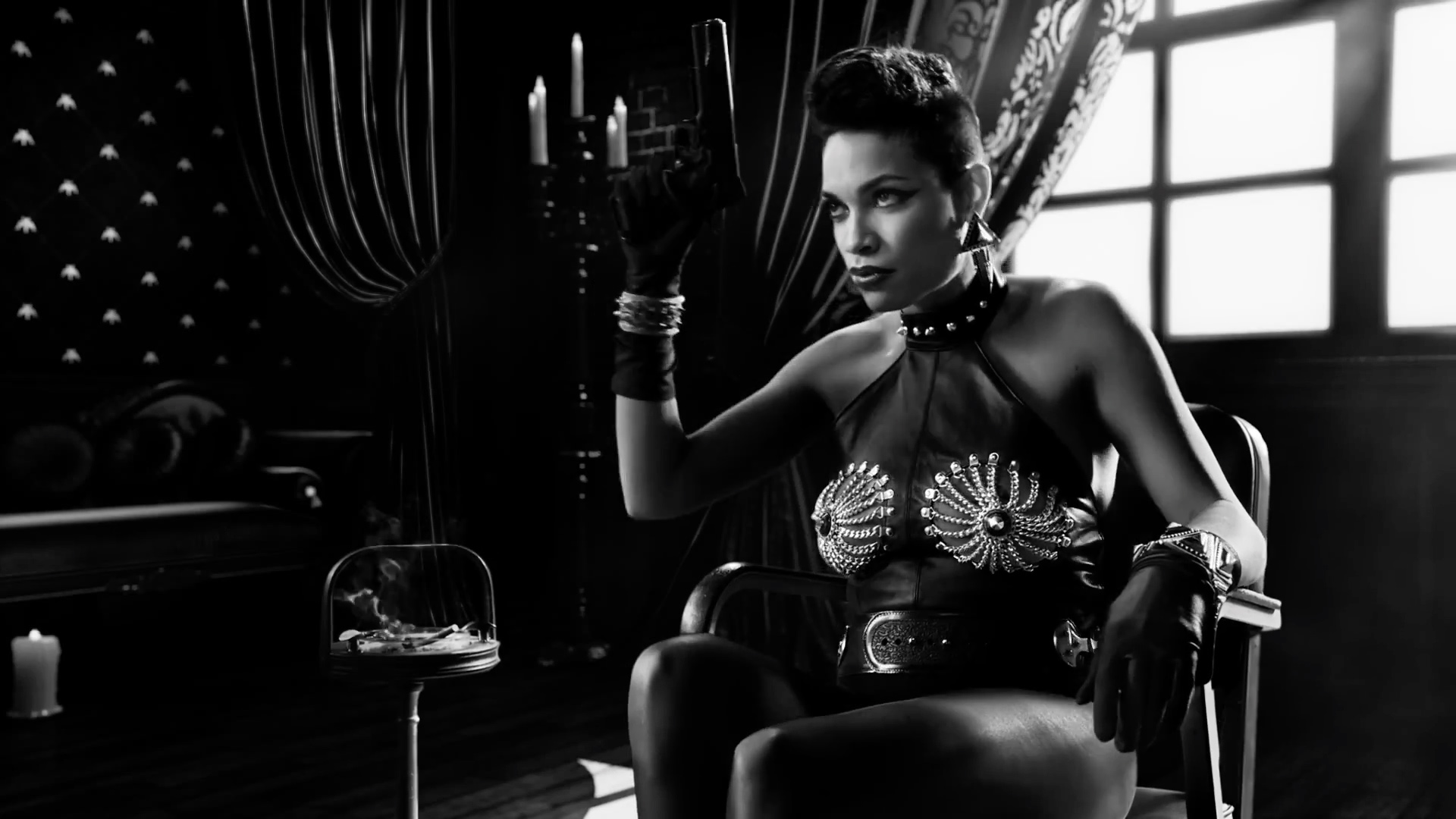 Sin-City-2-Comic-Con-Redband-Trailer-still-2