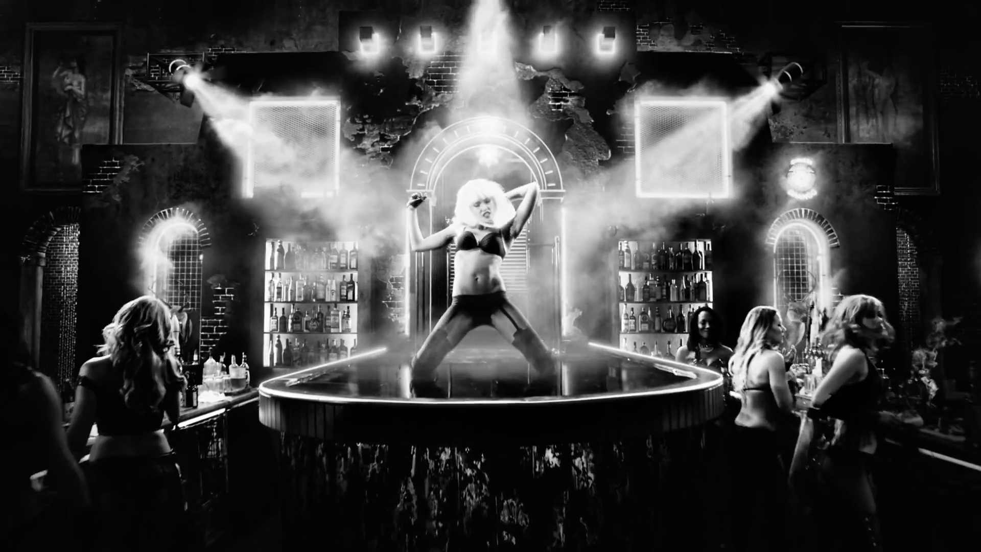 Sin-City-2-Comic-Con-Redband-Trailer-still-3