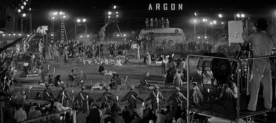 | film.org.pl scena cudu słodkie życie