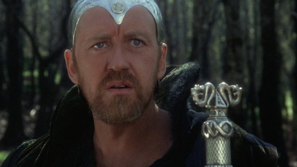 CLIFFHANGERY, TIME LOOPY I INNE ANGLICYZMY. 7 irytujących zabiegów filmowych