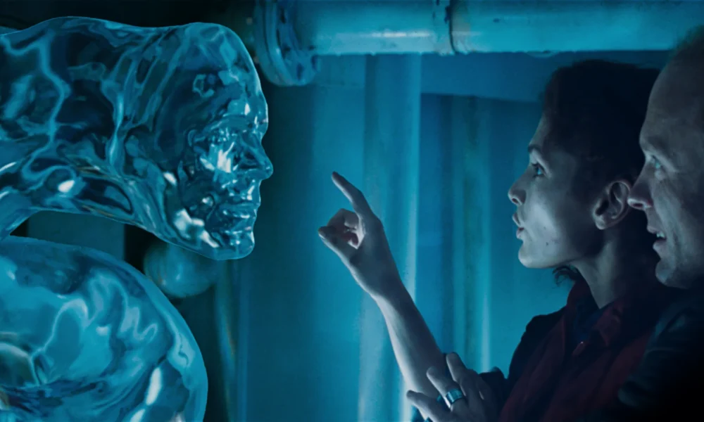OTCHŁAŃ: kultowy SCI-FI Camerona był usunięty z Disney+ i OCENZUROWANY