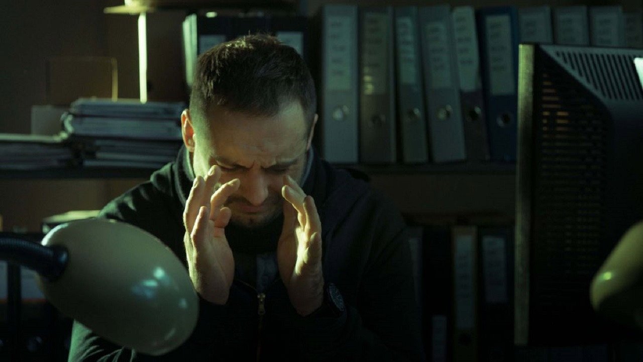 Kruk kadr | film.org.pl Kadr z serialu Kruk